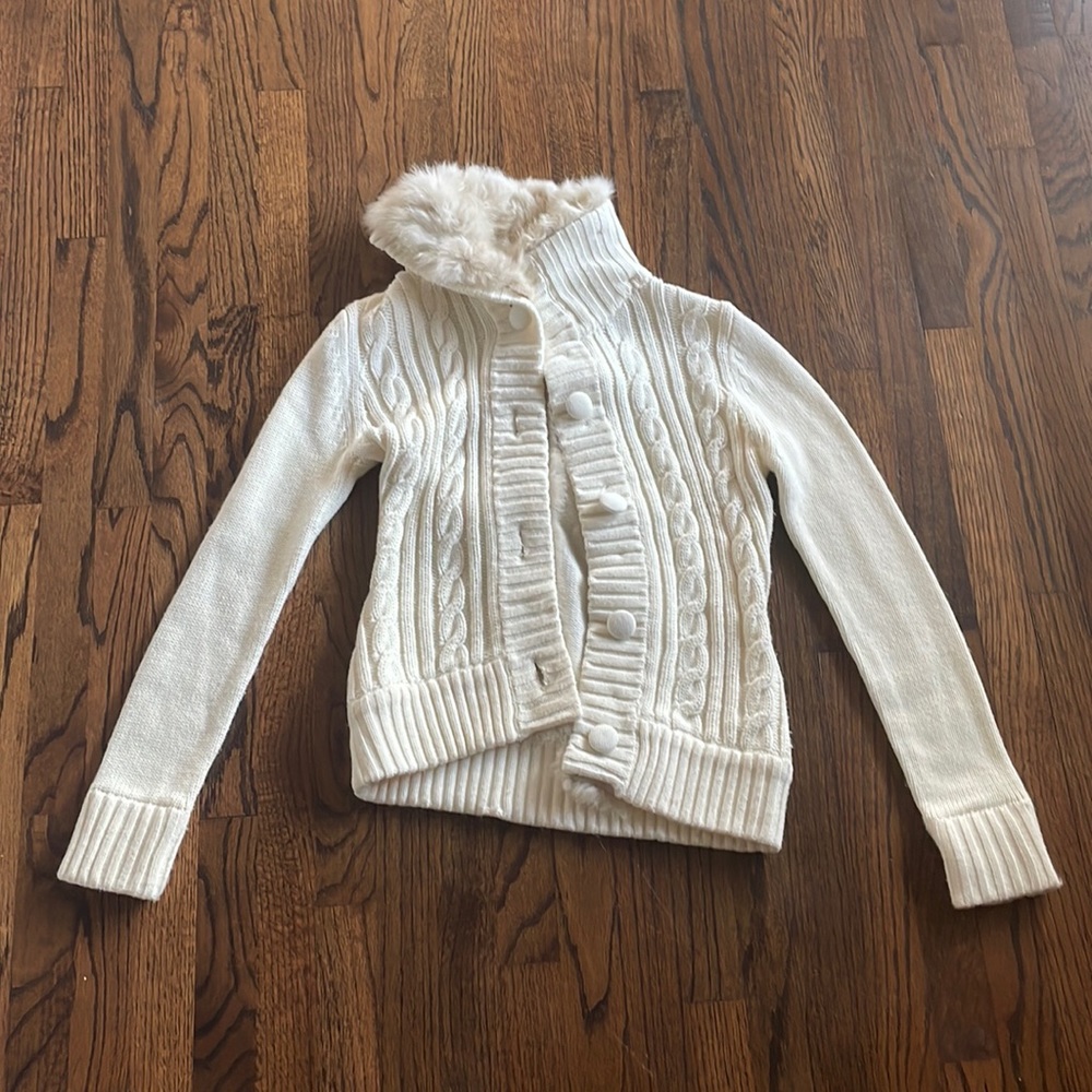 Ingni sweater. Super soft and barely worn. XS but fits small too.